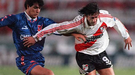 Enzo Francescoli River Universidad de Chile 1996 - Goal.com