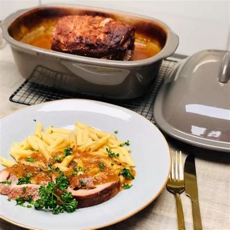 Schweinshaxen Im Ofenmeister Oder Zaubermeister Von Pampered Chef