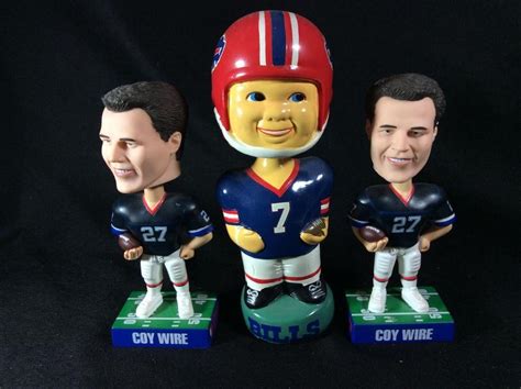 Lot - Buffalo Bills Bobbleheads: 2 Coy Wire LE 2004 & #7