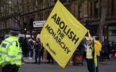 Readers react to daily telegraph sunday coverage of political scandals 4