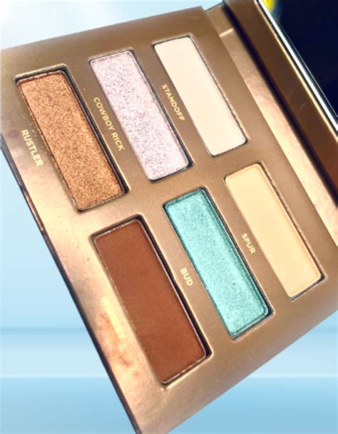 URBAN DECAY Naked Wild West Mini Vegan Eyeshadow Palette 6 SHADE