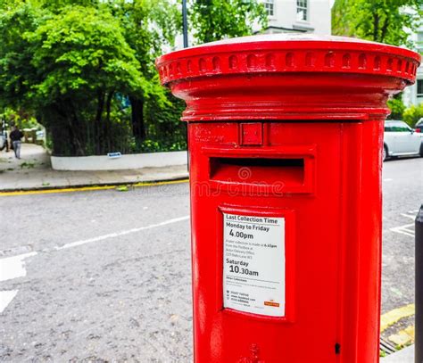 Boîte Aux Lettres Rouge à Londres hdr Image stock éditorial Image