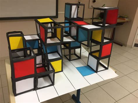 Mondrian en 3 D CM1 CM2 Charivari à l école Salles d art