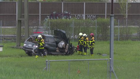 Unfall nach Verfolgungsjagd In Walterswil fliegt ein Auto über einen