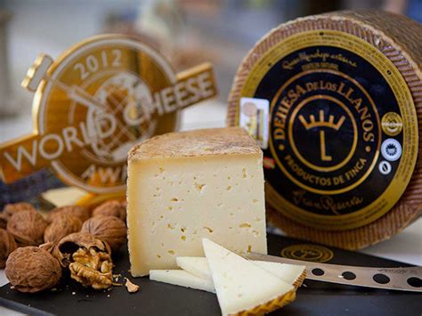 Unique Artisanal Manchego Gran Reserva Dehesa De Los Llanos Joyus