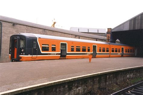 2600 Class Railcars