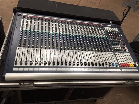 Soundcraft Gb4 24 Channel Mixer With Flight Case Offers In