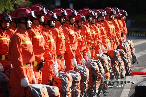 武警攀枝花市消防支队开展地震救援演练 中国军网