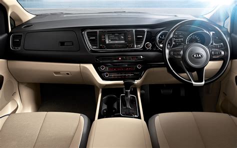 Exploring The Luxurious Interior Of Kia Carnival 9 Seater - Interior Ideas