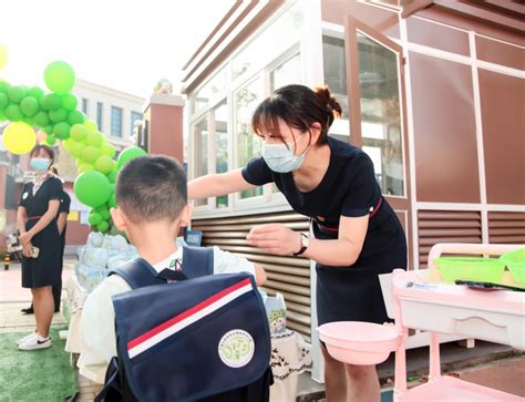 “遇见桃源，让每一颗种子都能开出幸福的花” ——开福区教育局金隅桃源幼儿园举行开学典礼 华声湘播