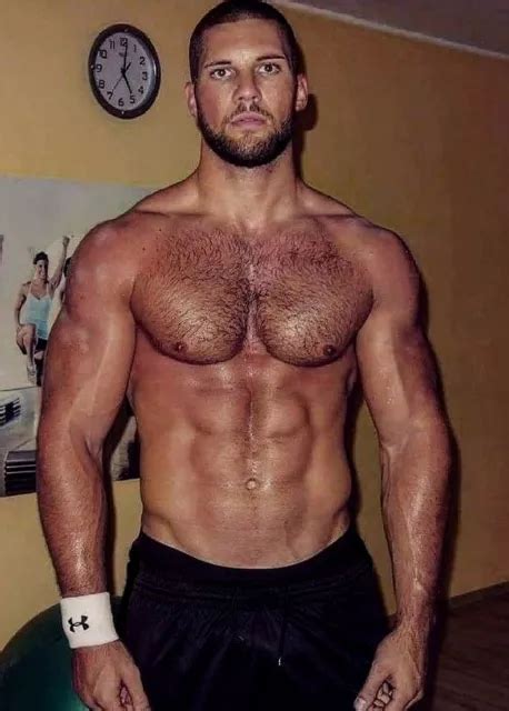 Shirtless Male Muscular Sweaty Beefcake Hunk Hairy Chest Beard Photo 4x6 C1658 Eur 369