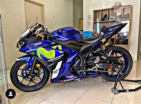 Yamaha R Usung Livery Movistar Harga Naik Tipis Info Sepeda Motor