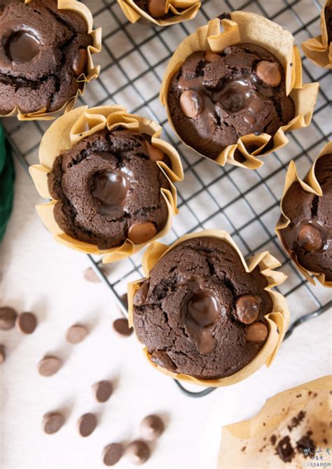 Frangipane Tarts Milk Cardamom