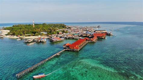 Uncle Chang S Sipadan Mabul Dive Lodge Razor Go Side Mount World