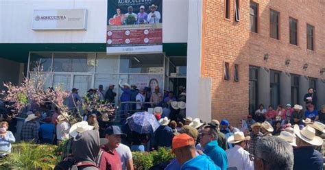 Protestan En Sader Por El Retiro De Subsidios A Productores