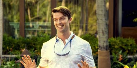 Arnold Schwarzenegger S Reaction To His Son Patrick S Nude Photo In The White Lotus