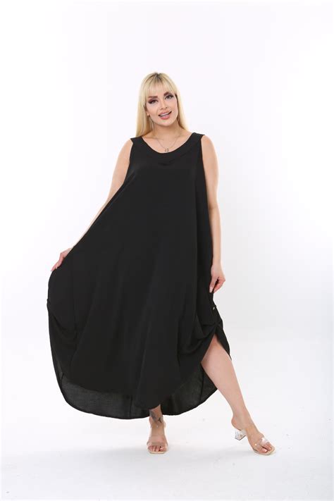 Crna Haljina Plus Size Lavica