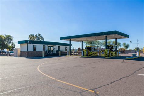 Best Value Monthly & Long-Term Parking at PHX Airport | STOWIT