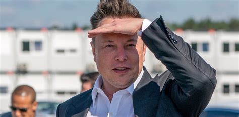 Las dos reglas de Elon Musk el dueño de Tesla para aprender rápido