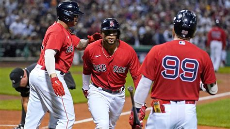 Xander Bogaerts Kyle Schwarber Home Runs Lift Red Sox Over Yankees In