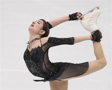 Russian skater Medvedeva on course for Olympic success - The Garden Island