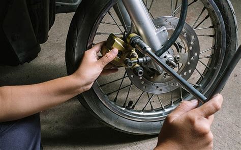 Diy Motorcycle Brake Pad Replacement Step By Step Guide