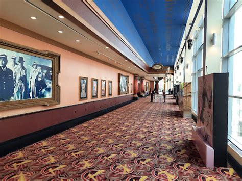 Movie Theater «AMC Loews Boston Common 19», reviews and photos, 175 ...