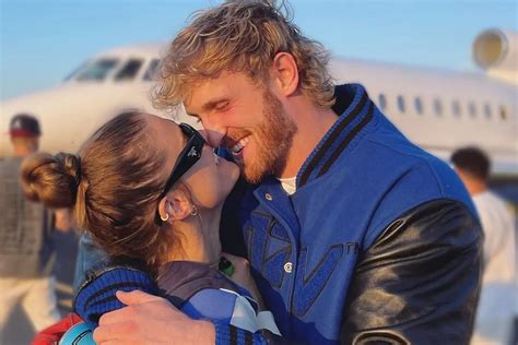 Nina Agdal Celebrates One Year Of Romance With Logan Paul With A Stunning Photo Marca