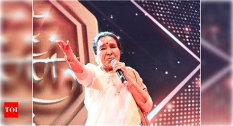 Legendary Singer Asha Bhosle Conferred Maharashtra Bhushan 2021 Hindi Movie News Times Of