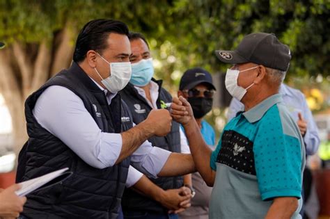 Entregó Luis Nava escrituras que garantizan el patrimonio de 53