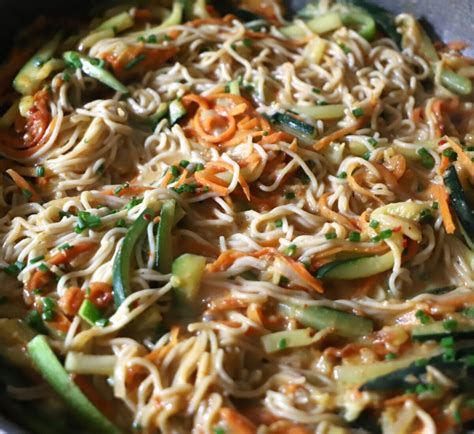 Vegetable Ramen Pad Thai