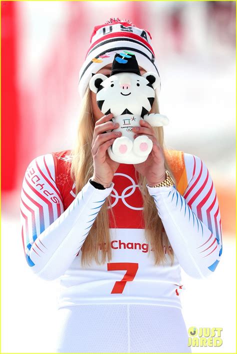 Lindsey Vonn Wins Bronze in Possibly Final Olympic Race: Photo 4036596 ...