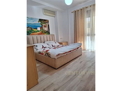 Apartament 1 1 për Qira në Plazh Hekurudha Durrës 250 Century 21