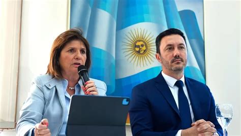 Bullrich respalda a Milei Cuando la Patria está en peligro todo está