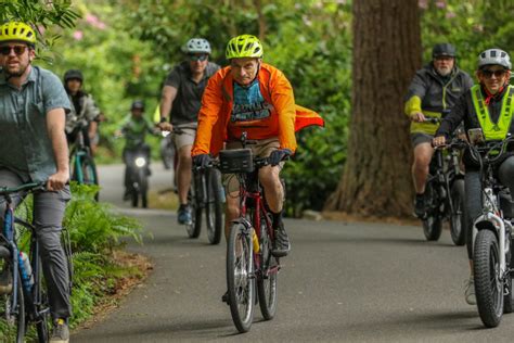 Riders Celebrate Bike To Work Day In Edmonds My Edmonds News