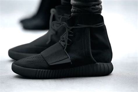 Las Yeezy 750 Boost Black Llegarán El Próximo Diciembre