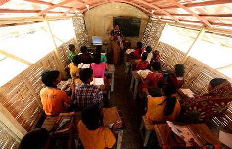 Educational Architecture Mohammed Rezwan About The Floating School In