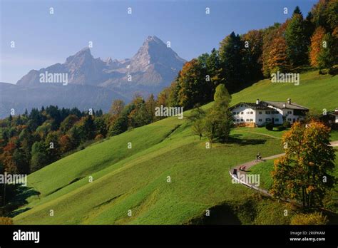 Traditional Farm House With Watzmann Massif Maria Gern Berchtesgaden