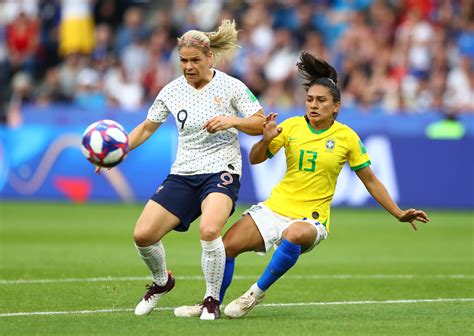 Oficial Corinthians Feminino Anuncia Contrata O Da Lateral Direita