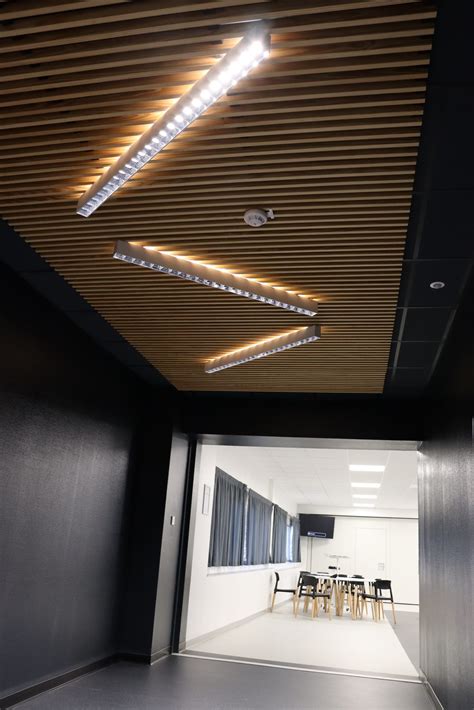 Transformation De Bureaux Pour L Espl Ae Architectures