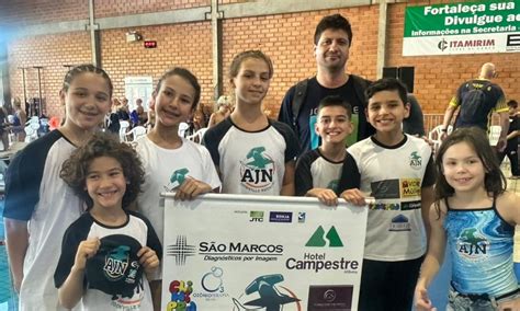 Atletas Da Associa O Joinvilense De Nata O Participam Do Festival