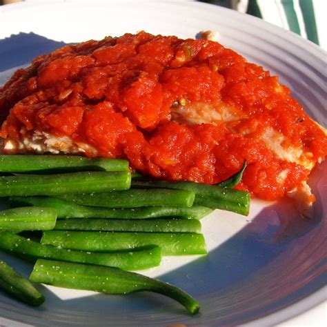 Filete De Pescado En Salsa De Tomate Al Horno Recetas Mexicanas