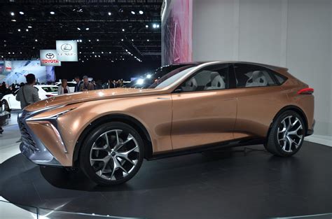 Lexus Lf Is A Long Nosed Flagship Suv Concept In Detroit Autoevolution