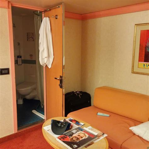 Interior Bunk Bed Stateroom Cabin Category 1a Carnival Glory