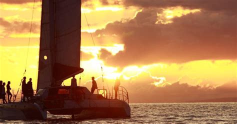 Catamaran Champagne Sunset Sail - Adventure Tours Hawaii