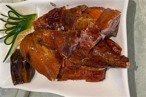 Resep Membuat Bebek Peking Ala Rumahan Kulitnya Kriuk Bange