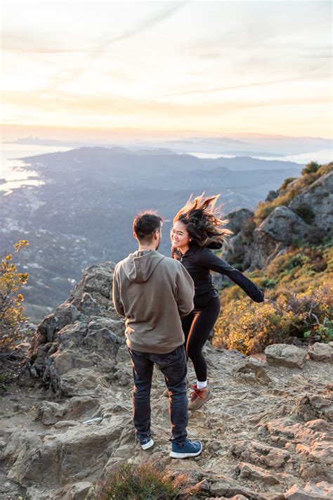 Mt Tam East Peak Sunrise Proposal | Kris & Suzanna