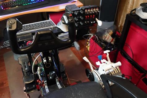 DIY Motion Simulator VR Cockpit project + universal modular controls ...