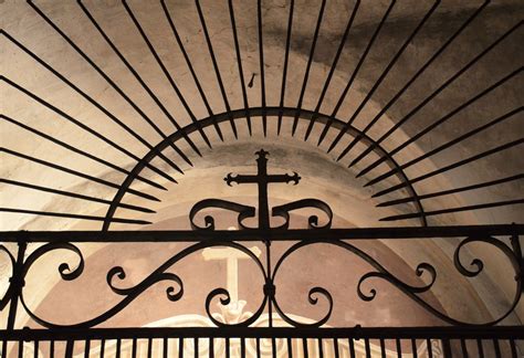 Milan Church Of Holy Sepulcher Crypt Interior Mortuary Flickr