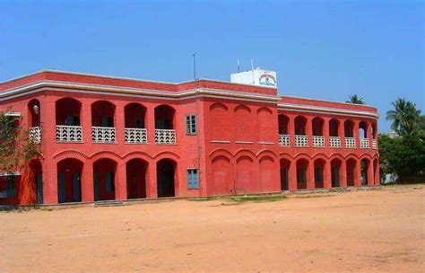 Top 10 Oldest Schools In India First School In 1715 Gkgigs